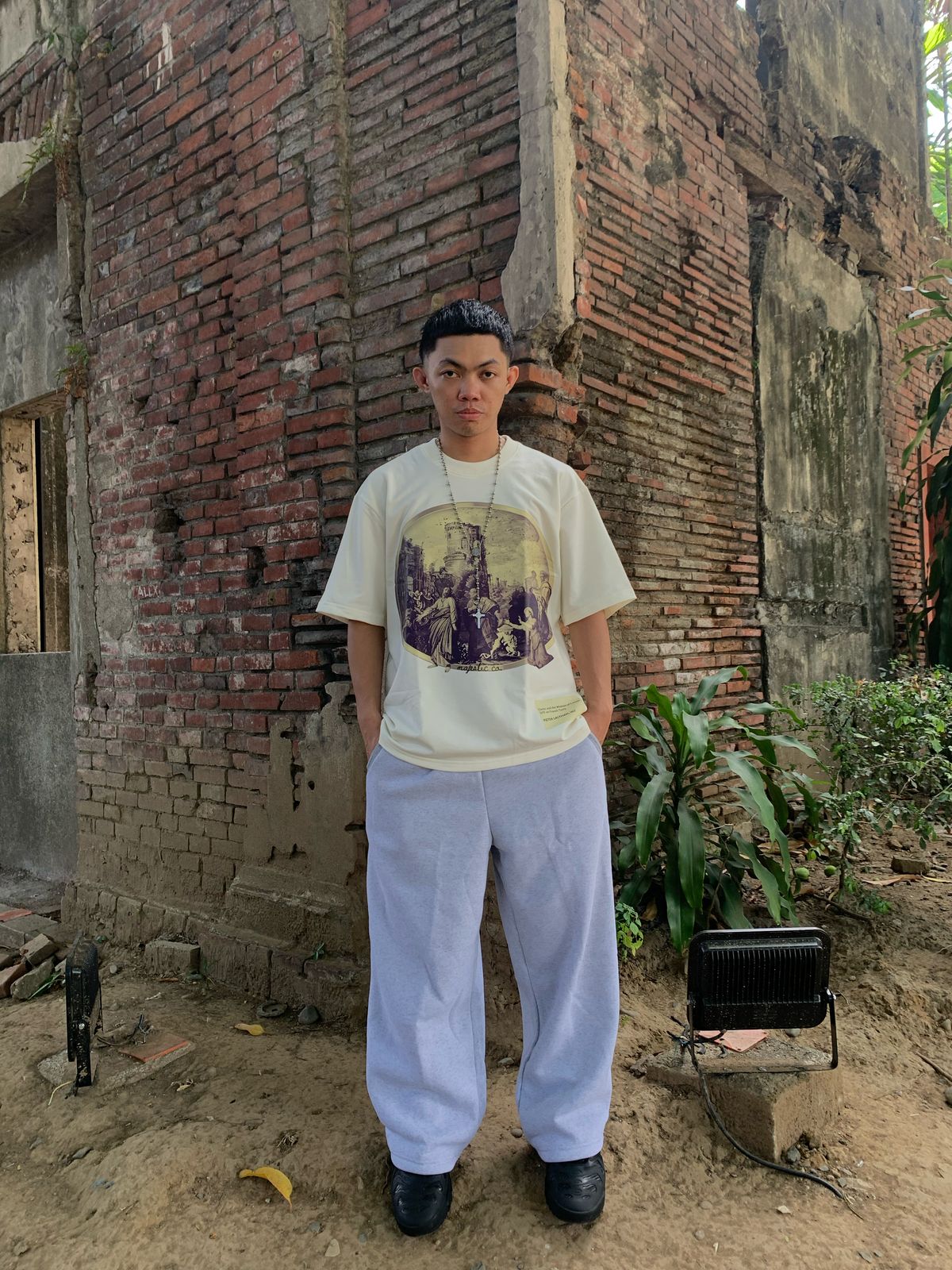 Christ and Woman of Canaan (Chalk)